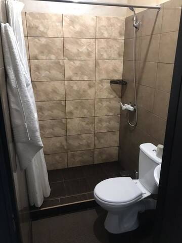 Фото номера Классический четырехместный номер Мини-отель Hotel Bristol г. Железный Порт 2