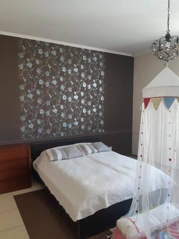 Фото номера Дом с 2 спальнями Дома для отпуска Уютный дом на море Cozy house on the sea г. Железный Порт 31