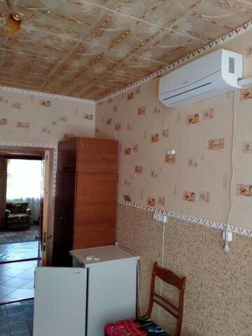 Фото номера Двухместный номер с 2 отдельными кроватями Гостевой дом У ЛЮБАШИ г. Железный Порт 4